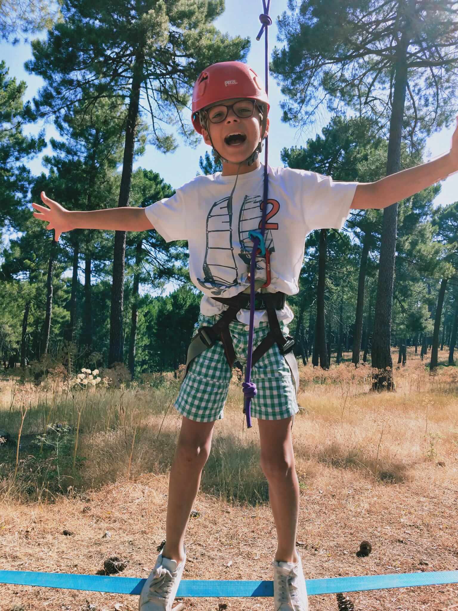 al-salir-del-cole-campamento-multiaventura-2020-albergue-san-juan-riopar-albacete-9